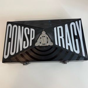 Jeffree Star x Shane Dawson Conspiracy Palette